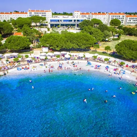 2 Bedroom Holiday Apartman Šišan